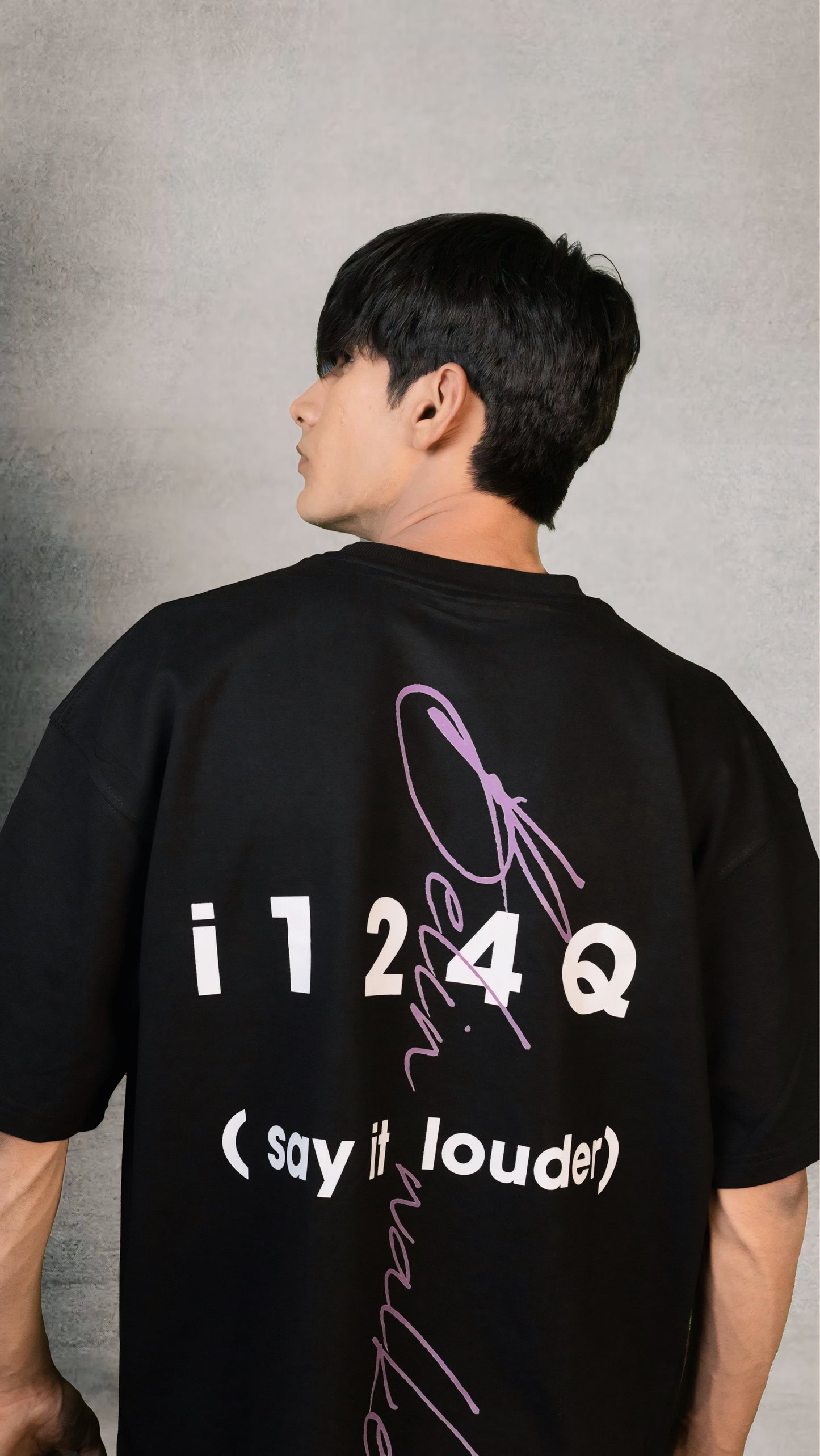 Oversized Black graphic T-shirt